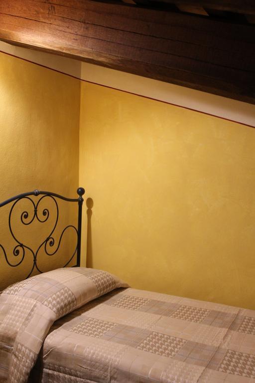 Agriturismo Casale La Palombara Villa Cerreto di Spoleto Kamer foto